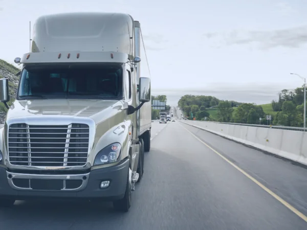 What is the Best APU for Semi Trucks?  6 Important Things to Consider