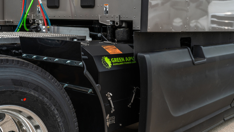 Why Green APU is the Smarter Choice for Truckers
