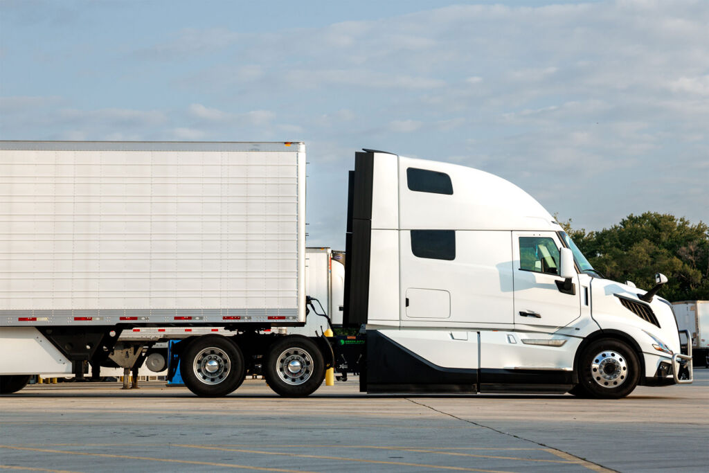 Green APU Star Edition installed on a semi-truck for idle-free operation